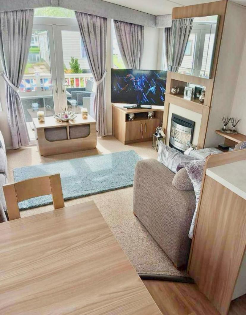Haven Haggerston Castle Caravan Hire Cheswick  外观 照片